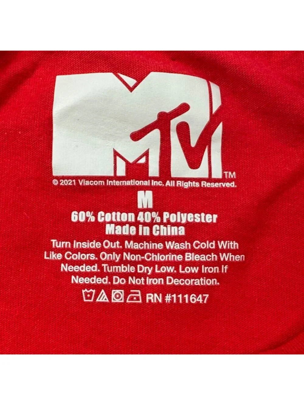 MTV Women's Size Medium Tee Shirt Holiday Graphic Short Sleeve Red New With Tags